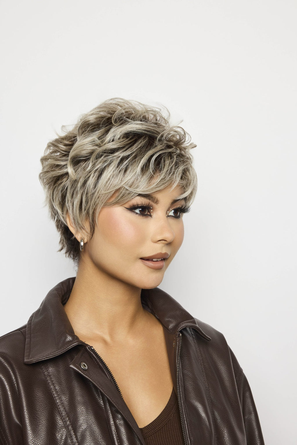 Luca 2413 in colour Silver Oyster-R