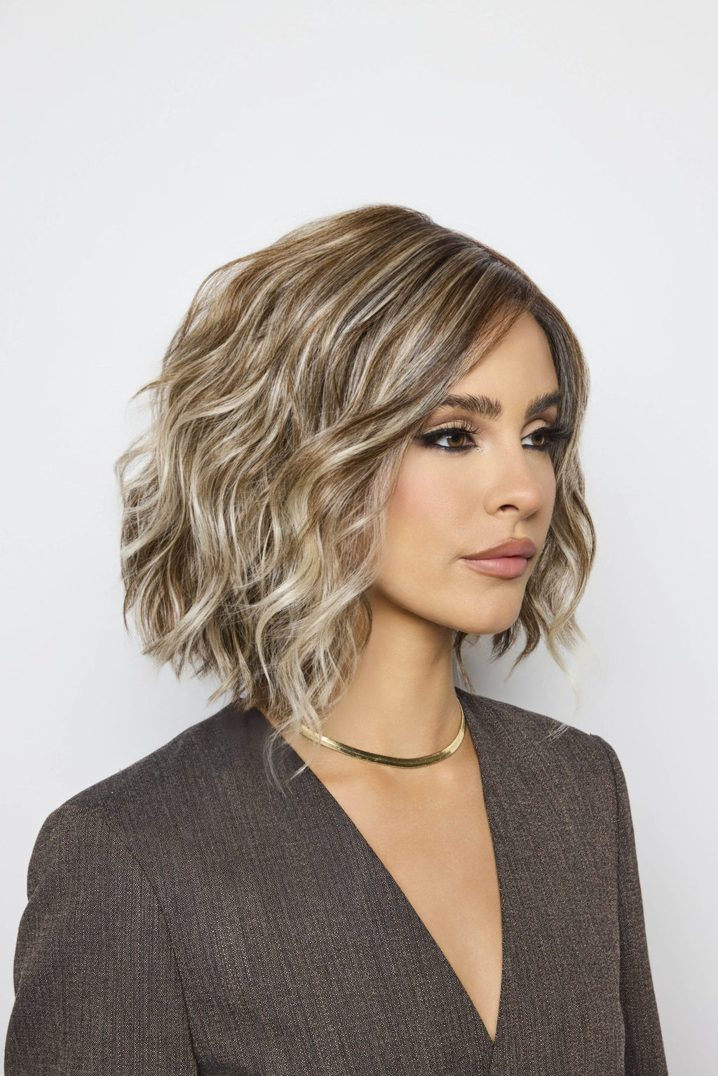 Mika 2415 in colour Tres Chocolate-R